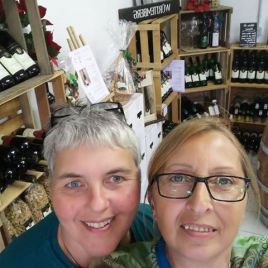 39258857_1007030622808629_5750476255996674048_n