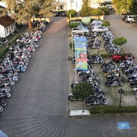 39409222_1937758159613980_992101320406073344_n