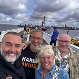 8570555b-d1ed-45f5-b4d7-87ffc88dd751