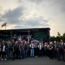 ec585531-165e-4d38-b3fd-ff0c91a76a74