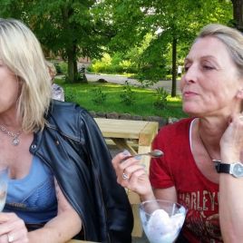 7e5892f4-f033-4fa7-8cef-8cea3210b128