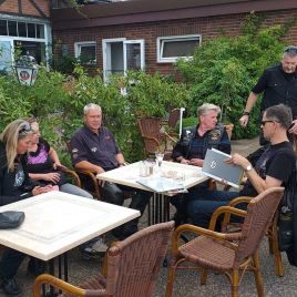 52d03249-e806-4ead-a7da-ff5727c8b51c