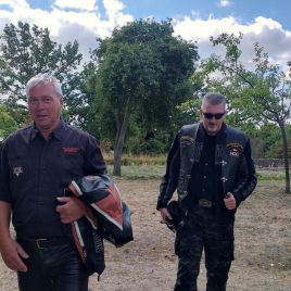 a97e16f6-ddbe-4864-918c-0b5ac85db988