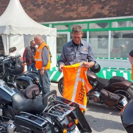 1ec9eea5-a880-4c89-9885-c190f446cf60