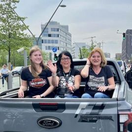 55a61313-d26e-4601-9afa-e4f82efa6e49