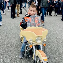 5b57fec9-9b04-42a1-b777-e337f687c36e