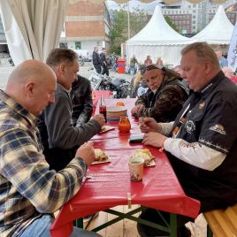 5fff0961-c846-4400-a548-67710318a3db