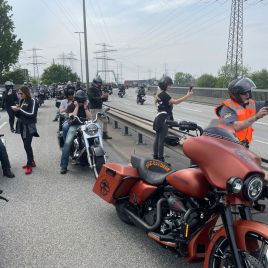 ec7c308a-5309-4cab-9252-bb55d35a05f0