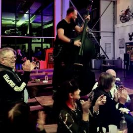 85e7e643-d2e0-43a9-a87c-598bbb0fa4e2