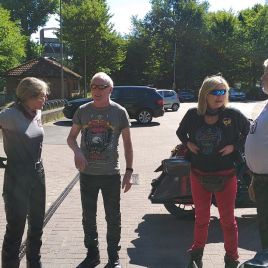 047a09f9-fc2a-4266-a7d6-bdfe41aa5c30