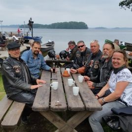 72e7d852-81e5-42da-857b-063c6e562f0f