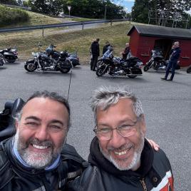 f8588d34-d593-475a-ae24-e36efbf17521